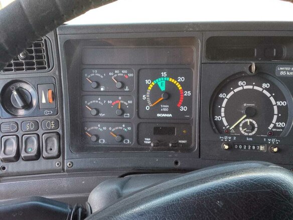 2004 Scania 4-Series, белый, 1650000 рублей - вид 19