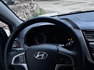 2015 Hyundai Solaris I Рестайлинг, синий, 950000 рублей, вид 4