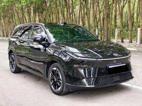 2025 Toyota bZ3X 58.3 kWh, чёрный, 2770000 рублей, вид 3