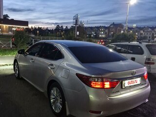 2014 Lexus ES 250 VI, серебристый, 2800000 рублей, вид 1
