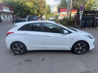 2016 Hyundai i30 II Рестайлинг, белый, 1250000 рублей, вид 4