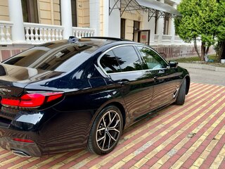 2021 BMW 5 серии 530e VII (G30/G31/G38) Рестайлинг, синий, 5350000 рублей, вид 5