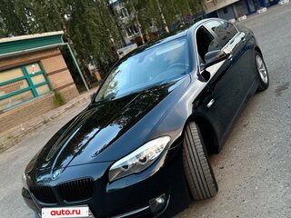 2013 BMW 5 серии 520i VI (F10/F11/F07), чёрный, 1900000 рублей, вид 5