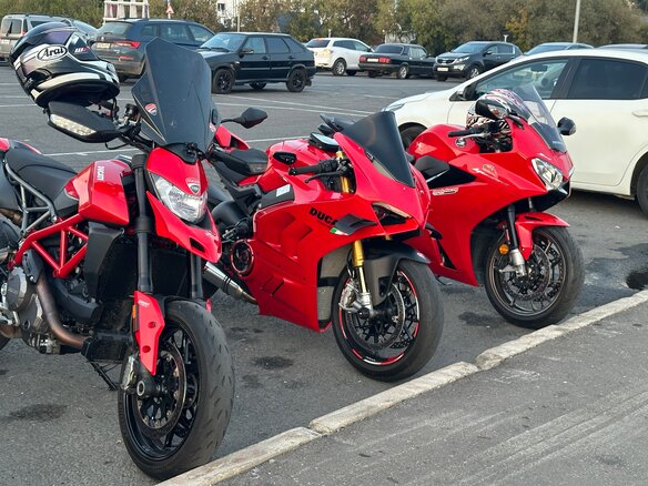 2023 Ducati Panigale V4, красный, 3199999 рублей - вид 6
