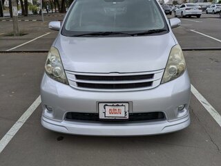 2011 Toyota ISis I Рестайлинг, серый, 1525000 рублей, вид 2