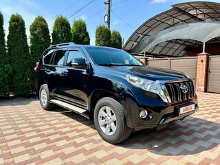 2017 Toyota Land Cruiser Prado 6-speed 150 Series Рестайлинг 1, чёрный, 4150000 рублей, вид 2