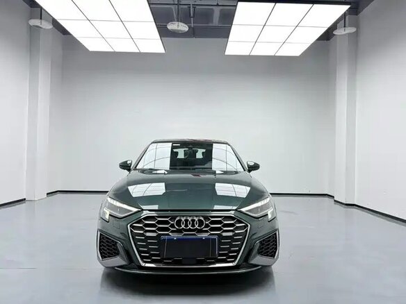 2024 Audi A3 Sportback 35 TFSI IV (8Y) Рестайлинг, зелёный, 2200000 рублей - вид 8