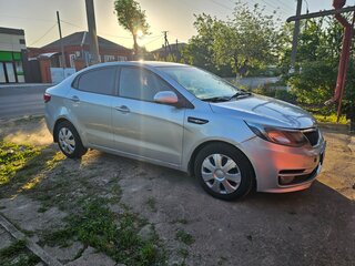 2016 Kia Rio III Рестайлинг, серый, 790000 рублей, вид 1