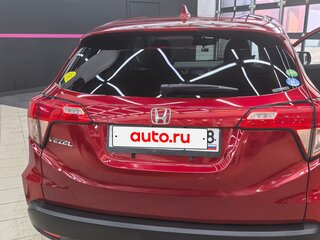 2017 Honda Vezel I, красный, 2050000 рублей, вид 5