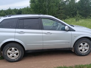 2012 SsangYong Kyron 6-speed I Рестайлинг, серебристый, 650000 рублей, вид 3