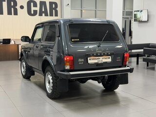 2017 Lada (ВАЗ) 2121 (4x4) I Рестайлинг, чёрный, 799000 рублей, вид 3