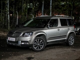 2017 Skoda Yeti I Рестайлинг, коричневый, 1355000 рублей, вид 1