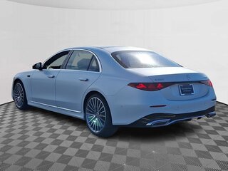 2026 Mercedes-Benz S-Класс 580 4MATIC VII (W223) Рестайлинг, белый, 23746010 рублей, вид 3