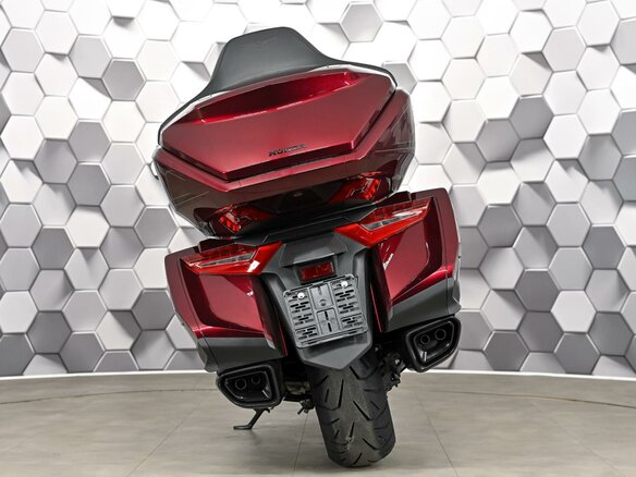 2025 Honda GL 1800 Gold Wing, красный, 3399000 рублей - вид 5