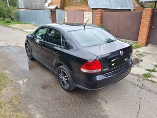2013 Volkswagen Polo V, чёрный, 570000 рублей, вид 4