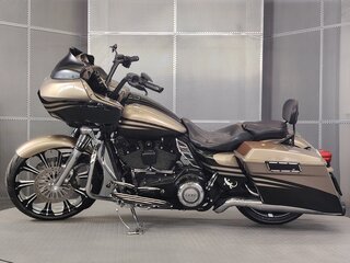 2013 Harley-Davidson CVO Road Glide, серый, 1199000 рублей, вид 5
