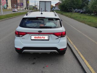 2018 Kia Rio X-Line IV, белый, 1590000 рублей, вид 2