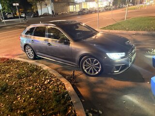 2019 Audi A4 V (B9), серебристый, 3900000 рублей, вид 5