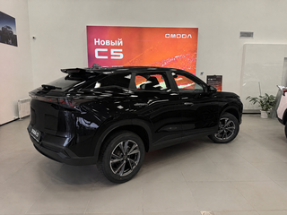 2026 Omoda C5 II, чёрный, 2399000 рублей, вид 3