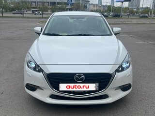2018 Mazda 3 III (BM) Рестайлинг, белый, 1600000 рублей, вид 3