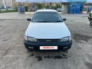 2000 Toyota Caldina I Рестайлинг, белый, 350000 рублей, вид 1