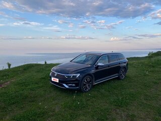 2019 Volkswagen Passat Alltrack DSG7 B8, чёрный, 2800000 рублей, вид 2