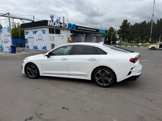 2021 Kia K5 III, белый, 1950000 рублей, вид 5