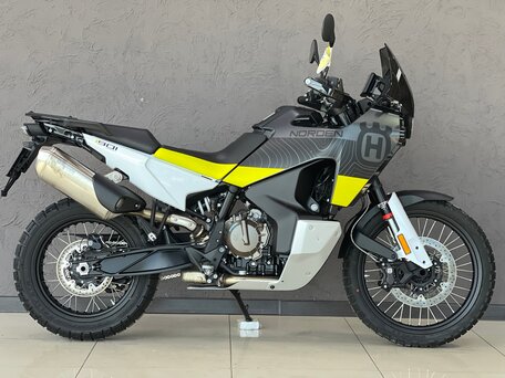 2022 Husqvarna Norden 901, серый, 1350000 рублей, вид 4