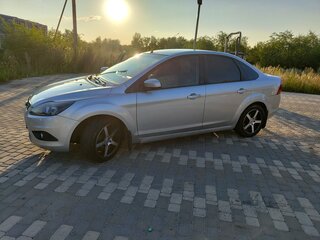 2008 Ford Focus II Рестайлинг, серебристый, 540000 рублей, вид 4