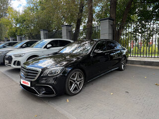 2017 Mercedes-Benz S-Класс AMG 63 AMG Long III (W222, C217) Рестайлинг, чёрный, 7500000 рублей, вид 3