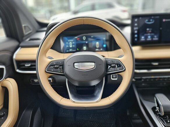 2023 Geely Haoyue L I, синий, 2330000 рублей - вид 12