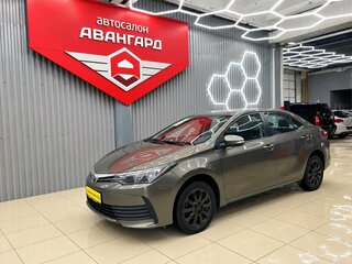 2017 Toyota Corolla XI (E160, E170, E180) Рестайлинг 1, коричневый, 1650000 рублей, вид 3