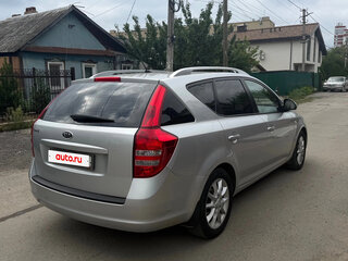 2008 Kia Ceed I, серебристый, 650000 рублей, вид 5