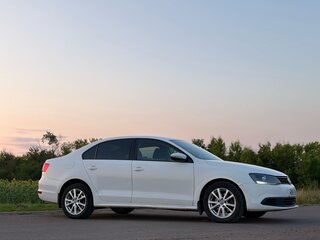 2012 Volkswagen Jetta VI, белый, 630000 рублей, вид 4