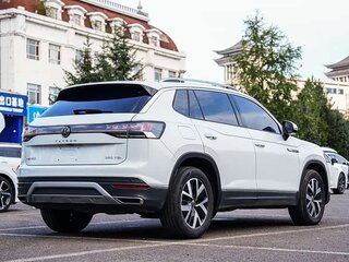 2023 Volkswagen Tayron I Рестайлинг, белый, 2385000 рублей, вид 3