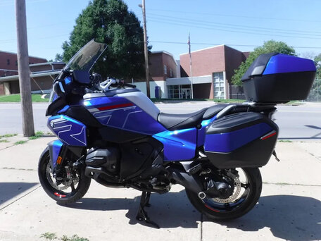 2026 BMW R 1300 RT, синий, 4121000 рублей, вид 1