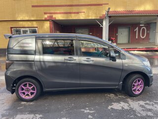 2011 Honda Freed Spike I Рестайлинг, серый, 1000000 рублей, вид 3