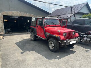 1993 Jeep Wrangler I (YJ), красный, 950000 рублей, вид 3
