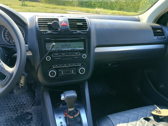 2010 Volkswagen Jetta V, синий, 550000 рублей - вид 12