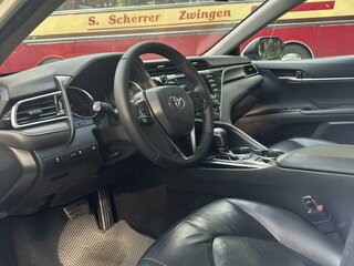 2019 Toyota Camry VIII (XV70), белый, 1850000 рублей, вид 4