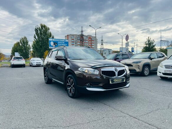 2017 Brilliance V5 I Рестайлинг, коричневый, 1179000 рублей - вид 4