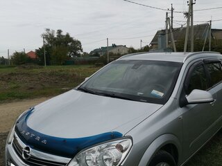 2012 Opel Astra H Рестайлинг, серебристый, 700000 рублей, вид 1