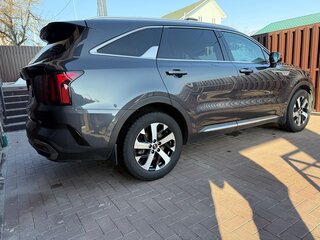2020 Kia Sorento IV, серый, 3900000 рублей, вид 3