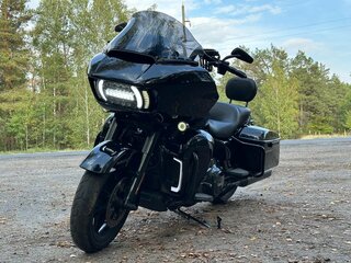 2022 Harley-Davidson Road Glide, чёрный, 1710000 рублей, вид 1