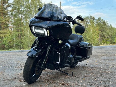 2022 Harley-Davidson Road Glide, чёрный, 1710000 рублей, вид 1