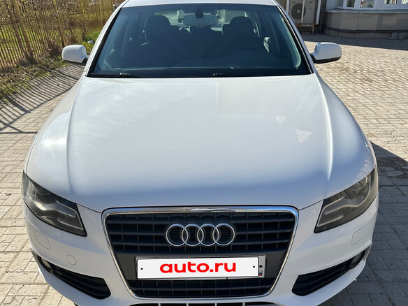 2010 Audi A4 IV (B8), белый, 1200000 рублей - вид 2