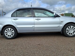 2005 Mitsubishi Lancer IX, серебристый, 238000 рублей, вид 3