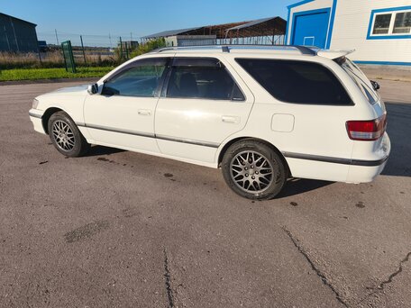 2000 Toyota Mark II Qualis VIII (X100), белый, 510000 рублей, вид 5