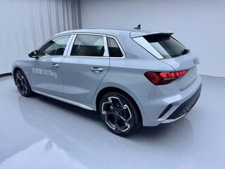 2026 Audi A3 Sportback 35 TFSI IV (8Y) Рестайлинг, серый, 3300000 рублей, вид 5