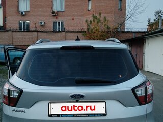 2019 Ford Kuga II Рестайлинг, серый, 1580000 рублей, вид 3